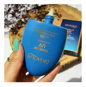 ضدآفتاب بی رنگ بیواکوا