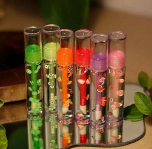 برق لب استیکری