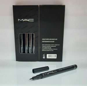 خط چشم ماژیکی مک