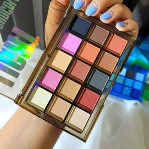 پالت سایه 15رنگ میس لارا(رنگ قهوه ای)