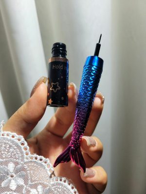 خط چشم مویی پری دریایی