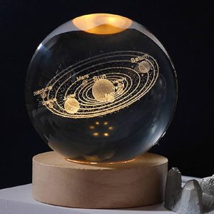 گوی شیشه ای 3D طرح کهکشانی