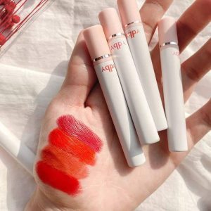 رژلب سیگاری جامد YdbY