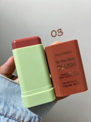 رژگونه استیکی موکالوره جعبه دار 03