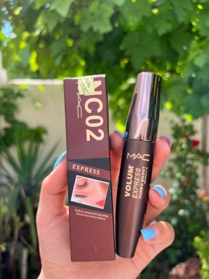 ریمل حجم دهنده، مکس پوکه فلزی